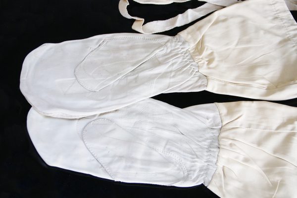 WWII British Royal Navy Anti Flash Mittens