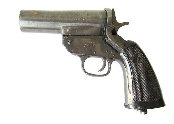 WW2 Deactivated MkVI Harrington and Richardson flare pistol