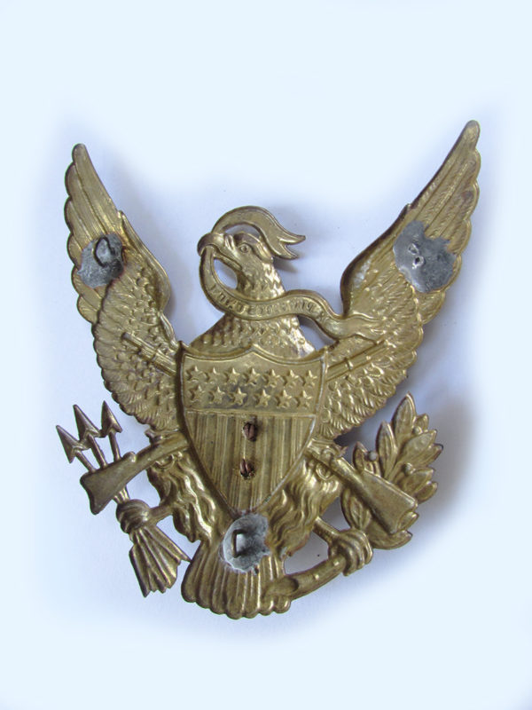 Us helmet plate