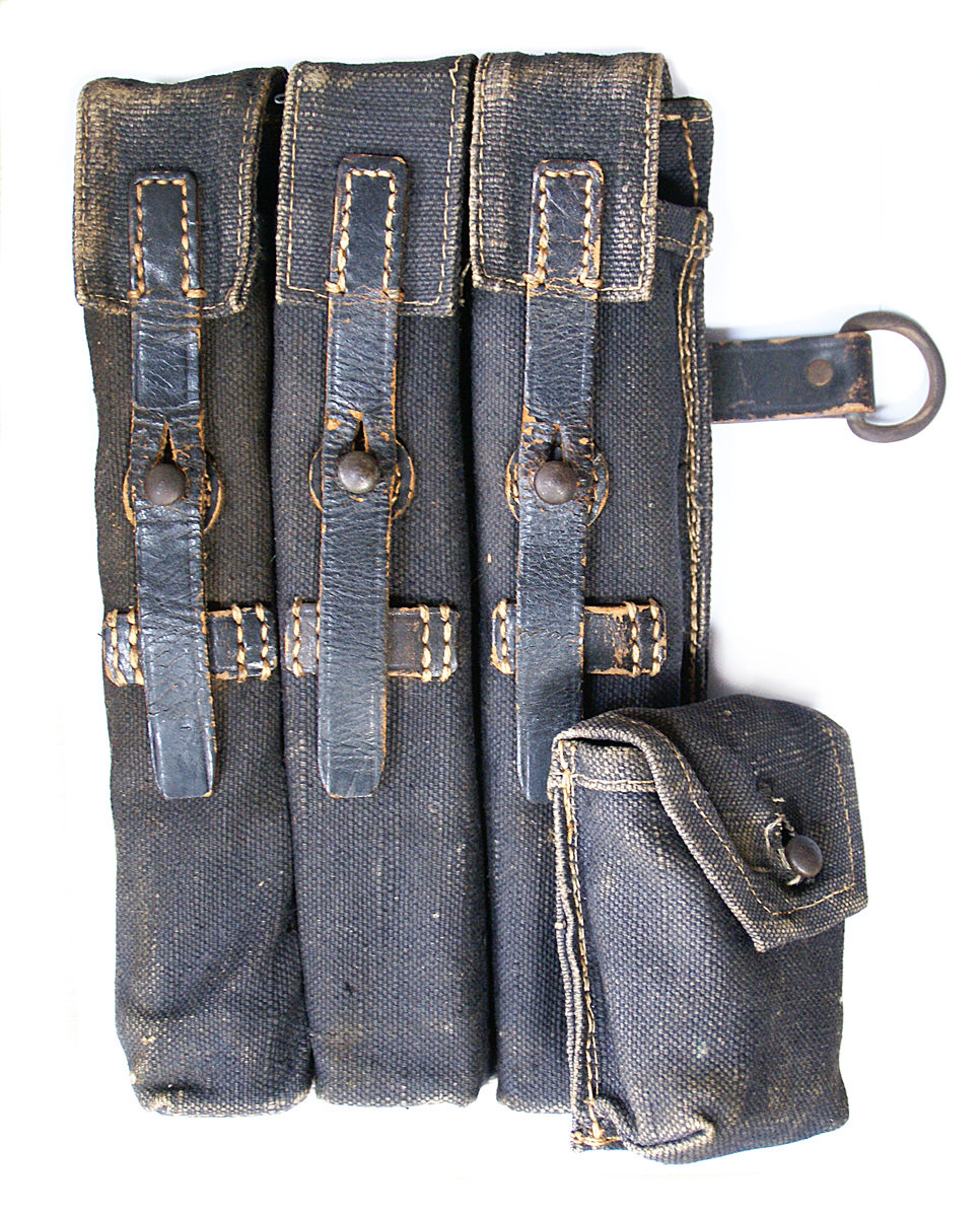 MP40 Pouches