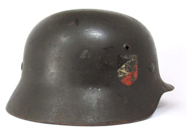 WWII German M35 Luftwaffe DD helmet