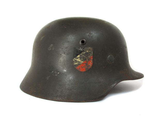 WWII German M35 Luftwaffe DD helmet