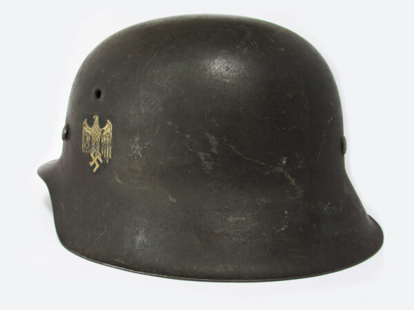 WW2 German M42 single decal helmet