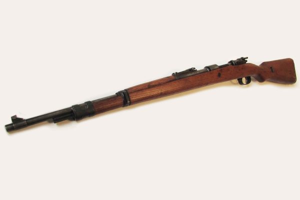 WW2 German K98k rifle - bcd 41