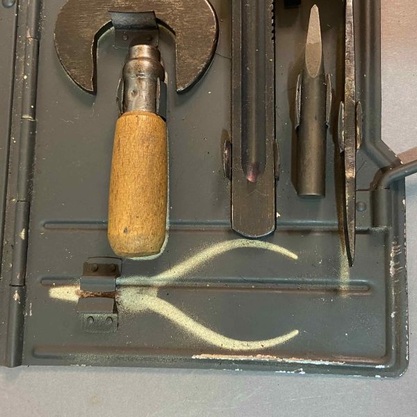 WWII German Luftwaffe Waffenmeister weapons toolkit  (Waffen Werkzeugtasche) - Image 28