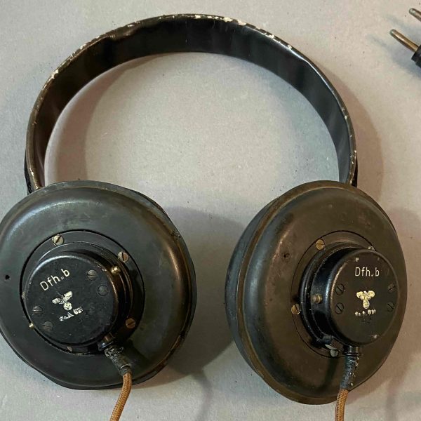 WWII Panzer/Armored Vehicle Headphones – Model “Dfh.b” (SABA, 1943)