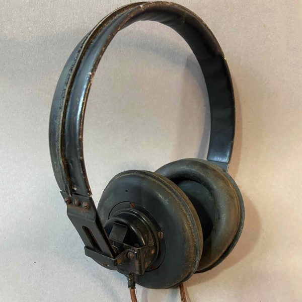 WWII Panzer/Armored Vehicle Headphones – Model “Dfh.b” (SABA, 1943)