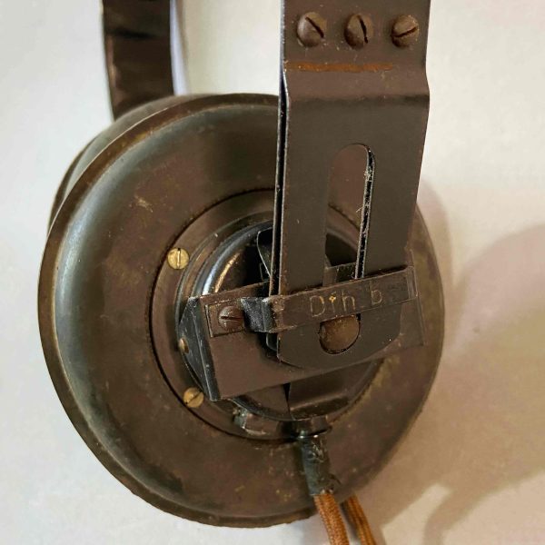 WWII Panzer/Armored Vehicle Headphones – Model “Dfh.b” (SABA, 1943)